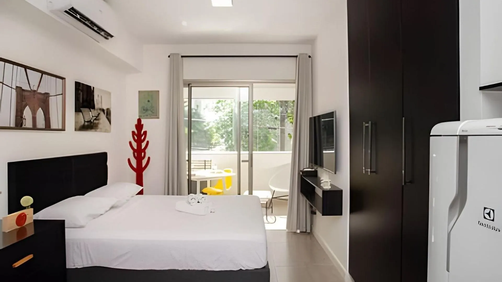 Apartment Lindo Ape No Coracao Da Vila Madalena! 5 Minutos Do Metro! Sao Paulo